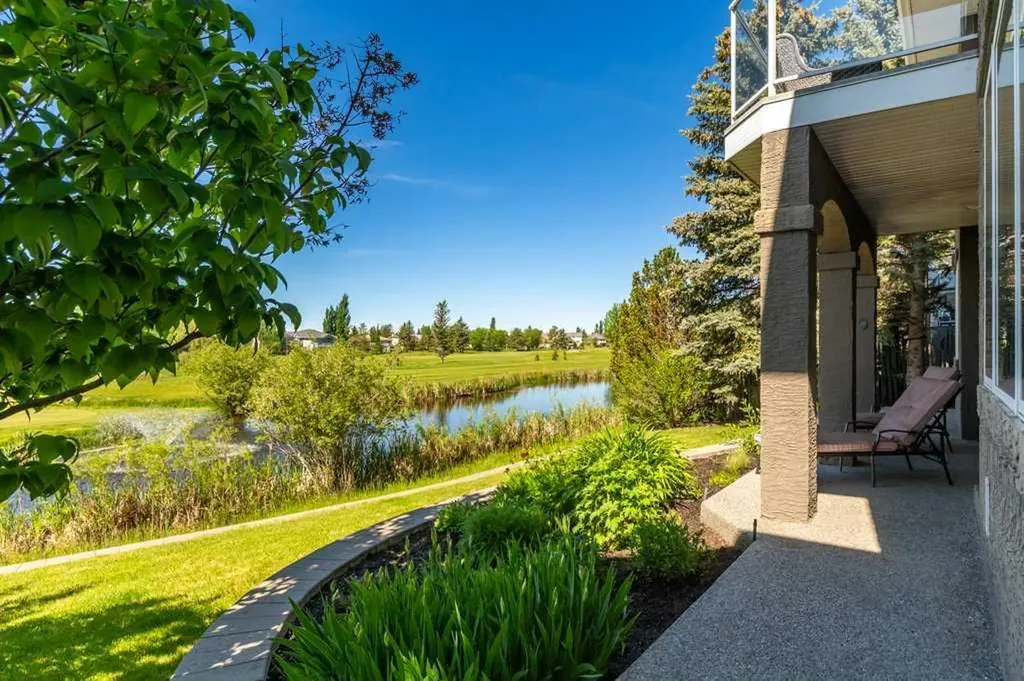 1103 Highland Green View NW High River AB T1V 1V8