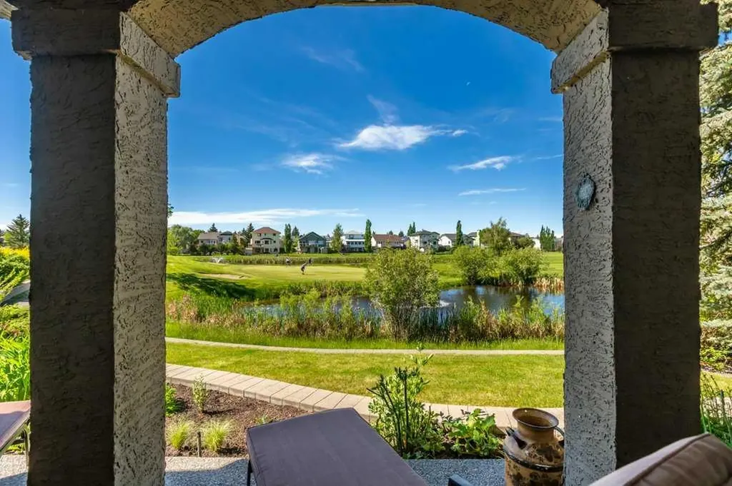 1103 Highland Green View NW High River AB T1V 1V8