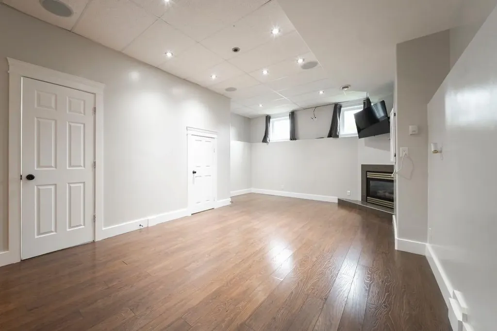 280 Diefenbaker Drive Fort Mcmurray AB T9K 2J9