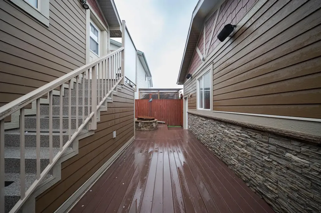 280 Diefenbaker Drive Fort Mcmurray AB T9K 2J9
