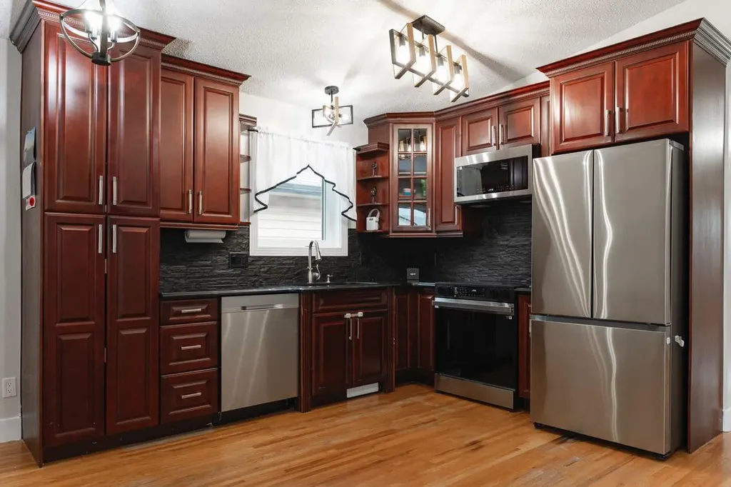 280 Diefenbaker Drive Fort Mcmurray AB T9K 2J9