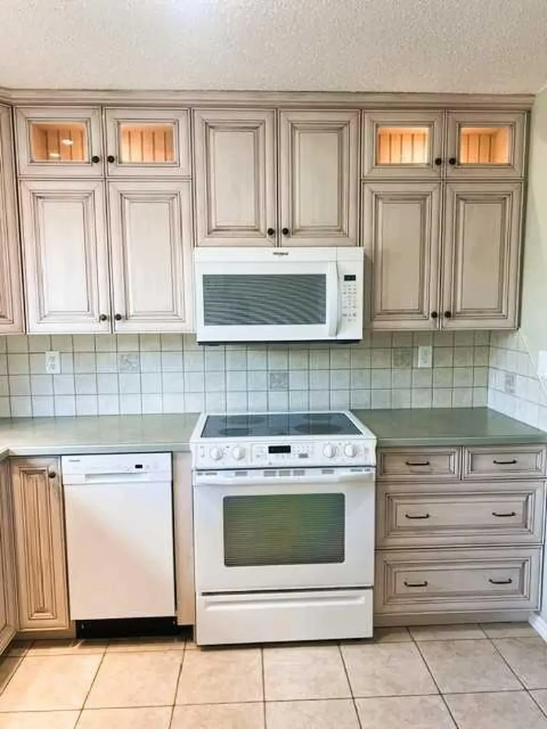 4612 Womacks Road Blackfalds AB T0M 0J0