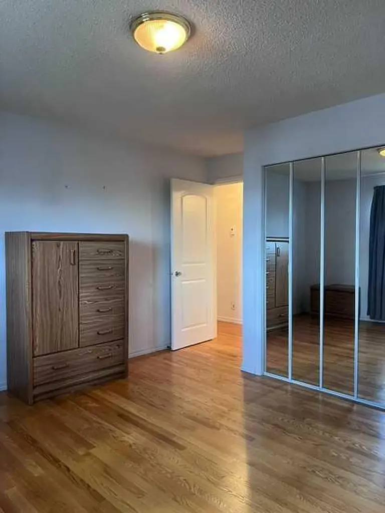 4612 Womacks Road Blackfalds AB T0M 0J0