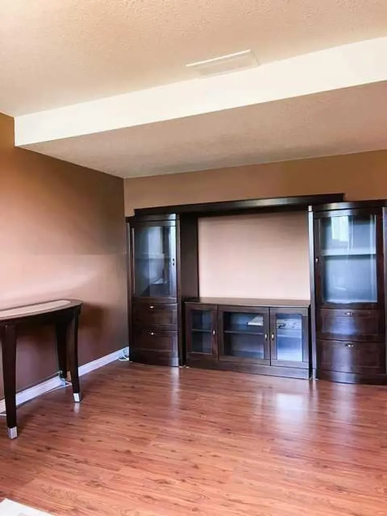 4612 Womacks Road Blackfalds AB T0M 0J0