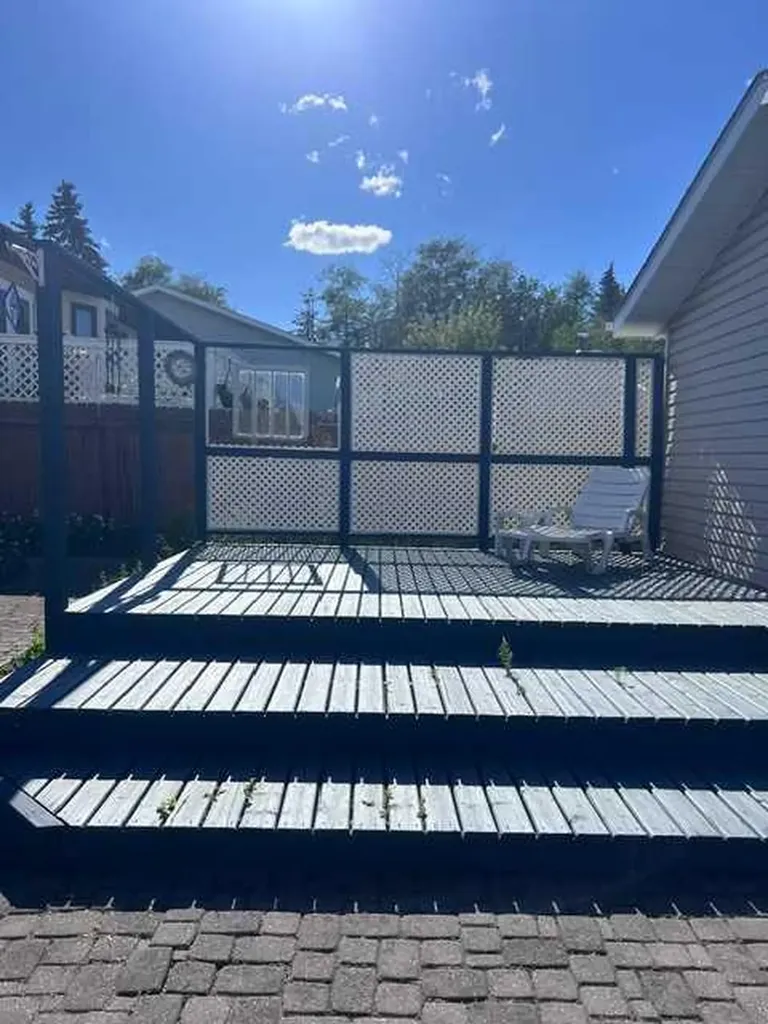 4612 Womacks Road Blackfalds AB T0M 0J0