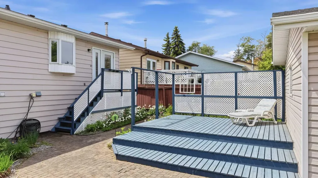 4612 Womacks Road Blackfalds AB T0M 0J0
