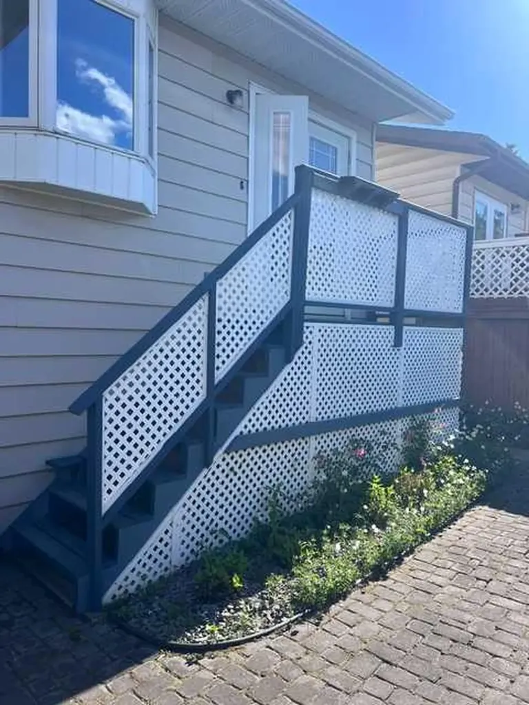 4612 Womacks Road Blackfalds AB T0M 0J0
