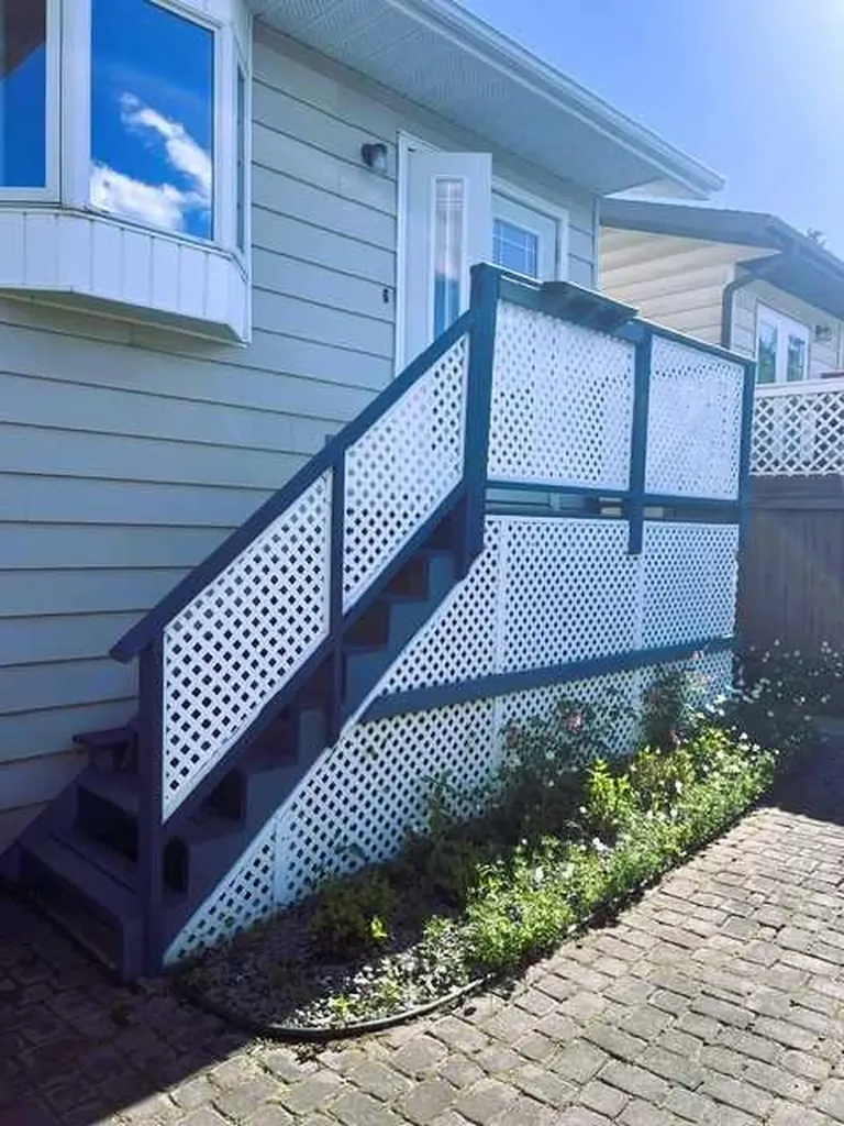 4612 Womacks Road Blackfalds AB T0M 0J0