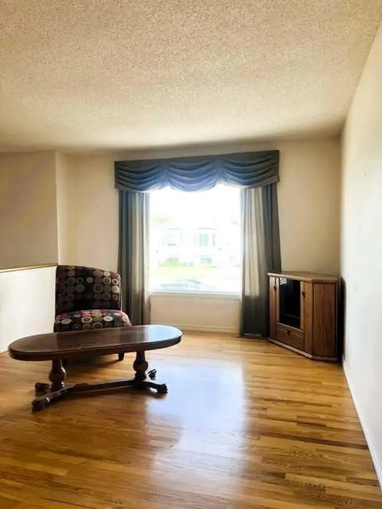 4612 Womacks Road Blackfalds AB T0M 0J0