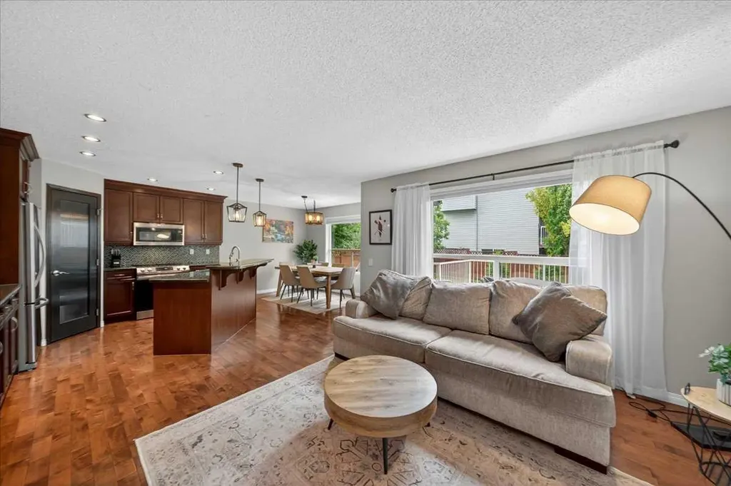132 Tuscany Meadows Common NW Calgary AB T3L 2N8