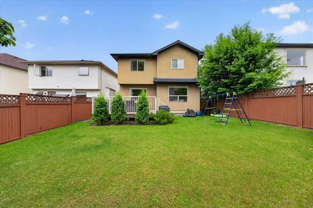 132 Tuscany Meadows Common NW Calgary AB T3L 2N8