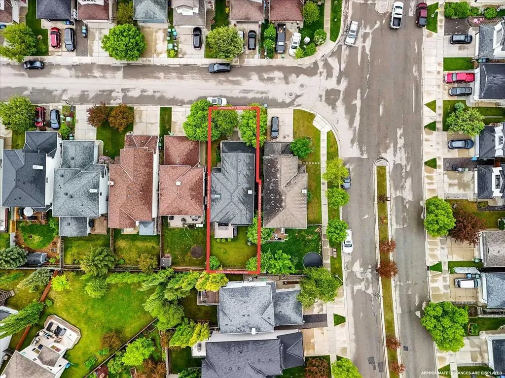 132 Tuscany Meadows Common NW Calgary AB T3L 2N8