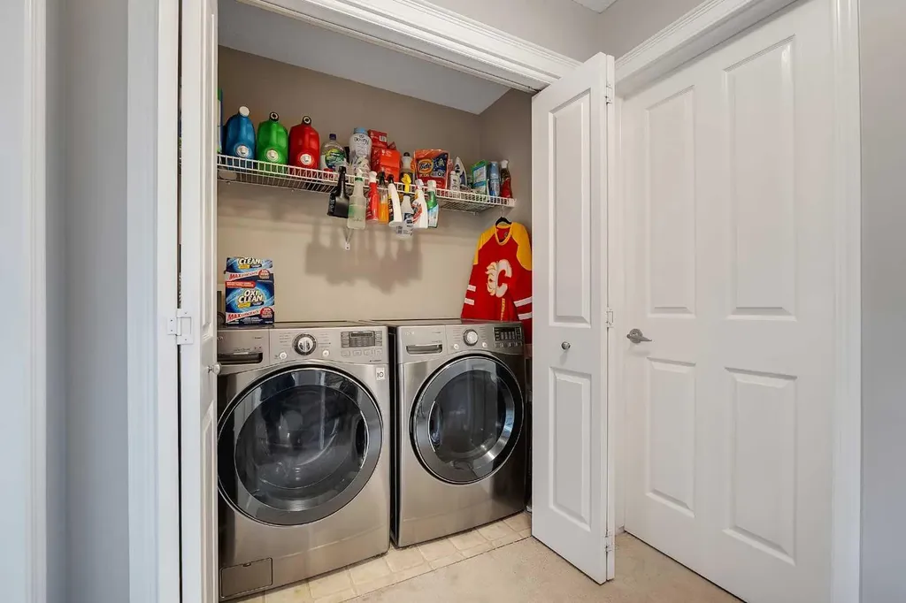 194 Kincora View NW Calgary AB T3R 1M2