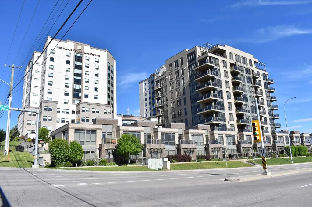 14605 Shawnee Gate SW Calgary AB T2Y 0K4
