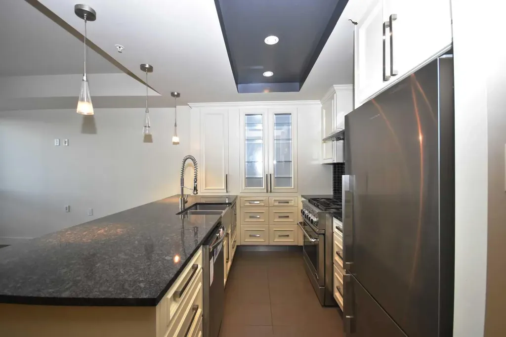 14605 Shawnee Gate SW Calgary AB T2Y 0K4