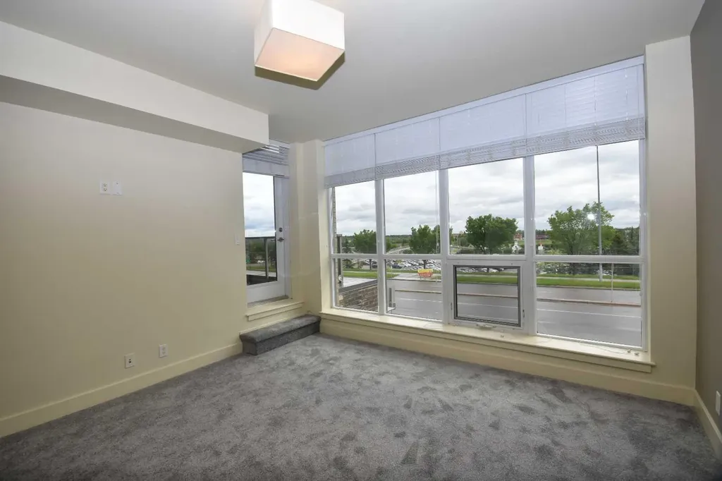 14605 Shawnee Gate SW Calgary AB T2Y 0K4