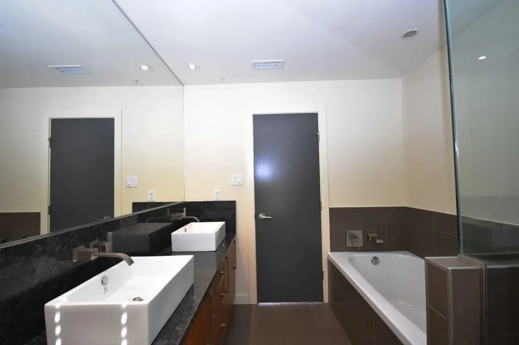 14605 Shawnee Gate SW Calgary AB T2Y 0K4