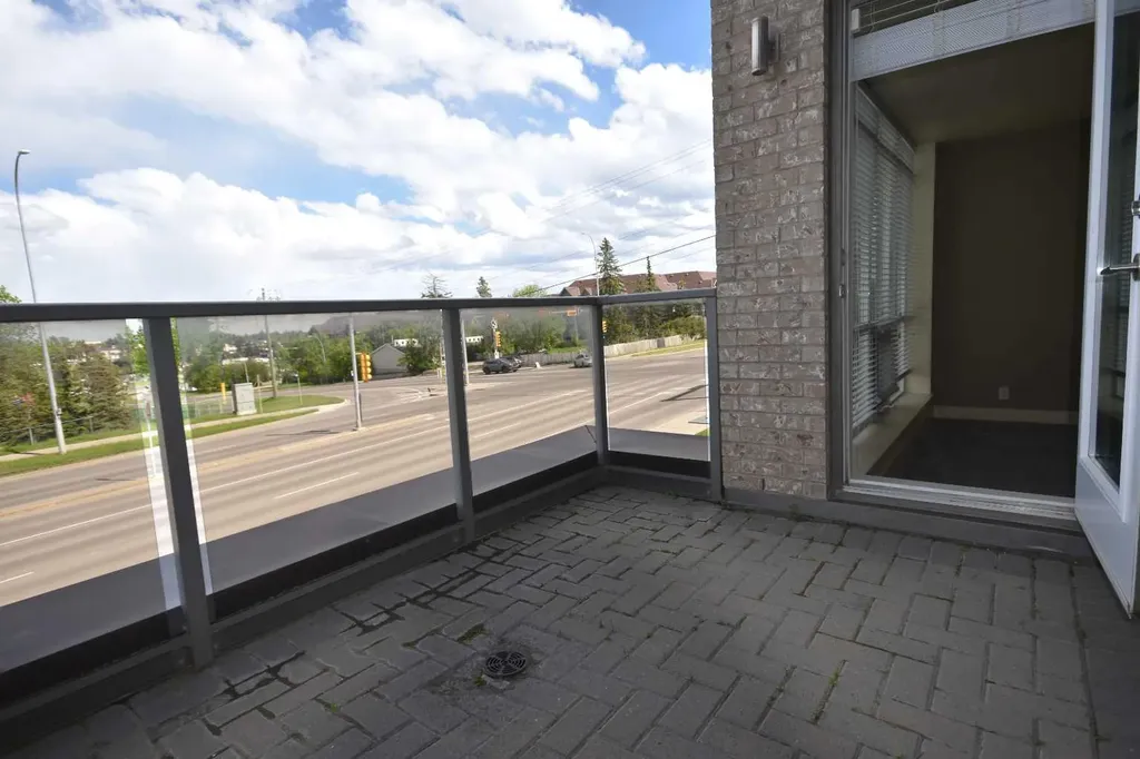 14605 Shawnee Gate SW Calgary AB T2Y 0K4