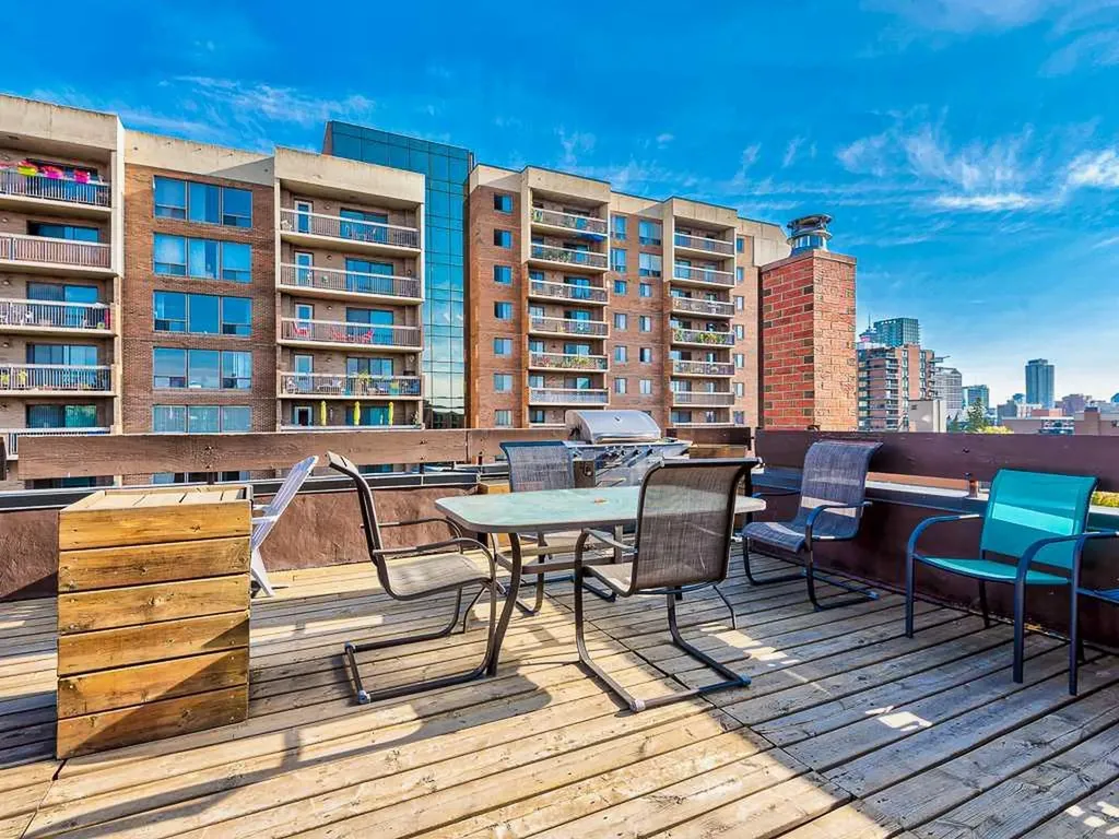 626 15 Avenue SW Calgary AB T2R 0R5