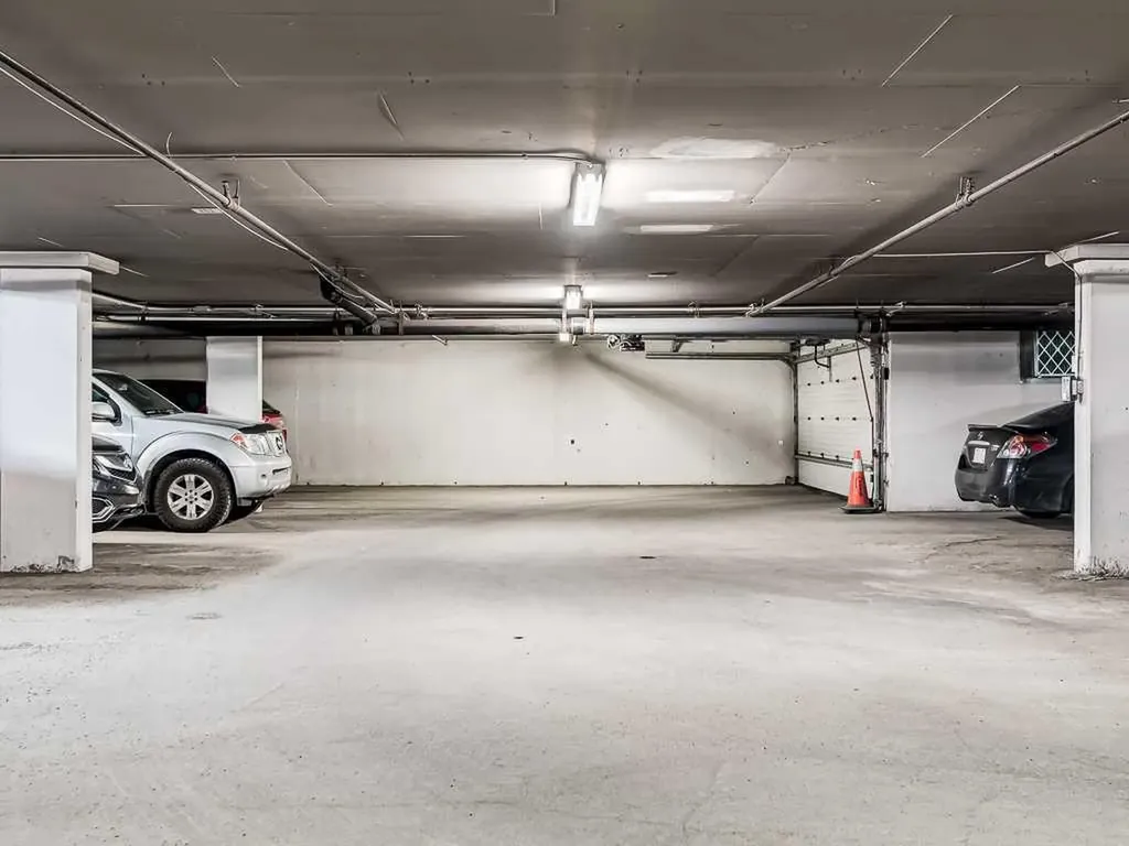 626 15 Avenue SW Calgary AB T2R 0R5