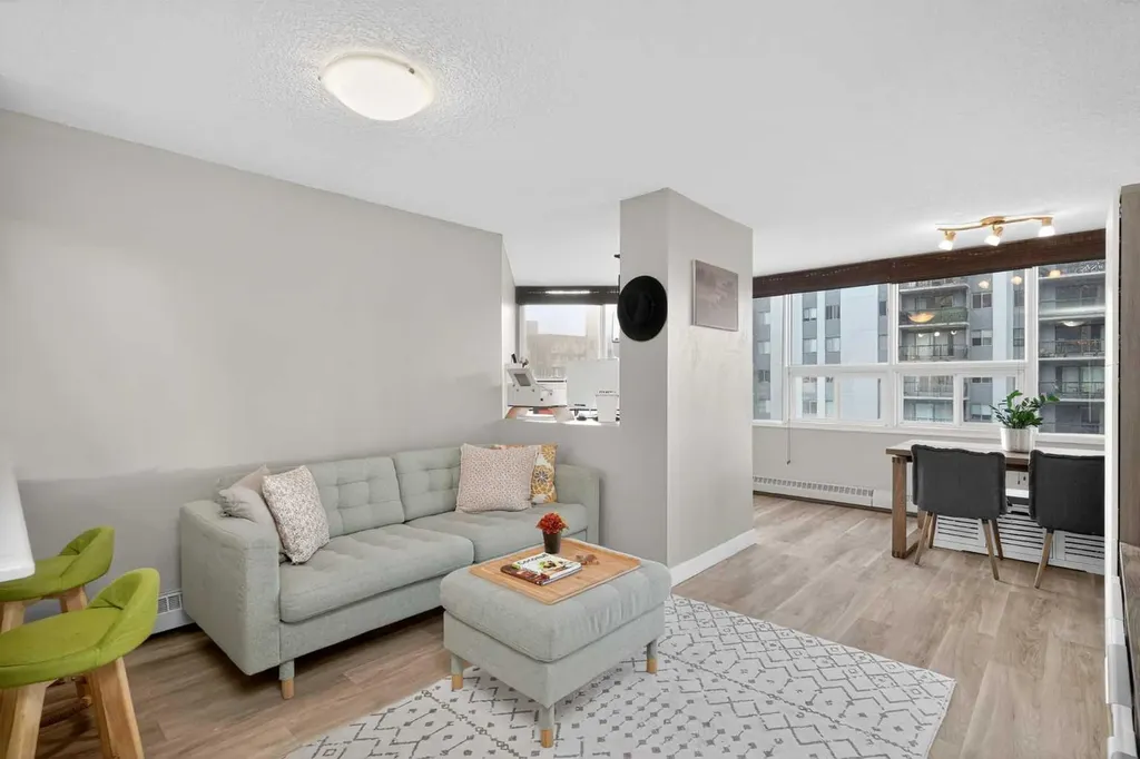 626 15 Avenue SW Calgary AB T2R 0R5