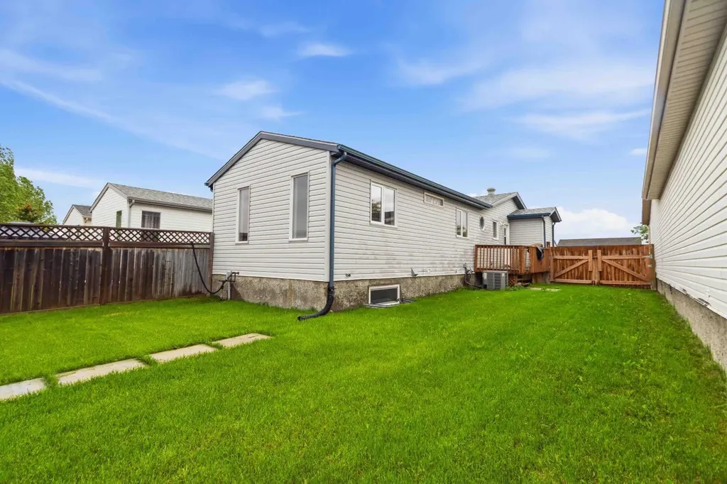 197 Black Bear Crescent Fort Mcmurray AB T9K2J5