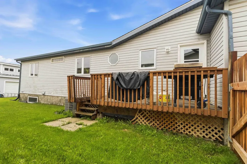 197 Black Bear Crescent Fort Mcmurray AB T9K2J5