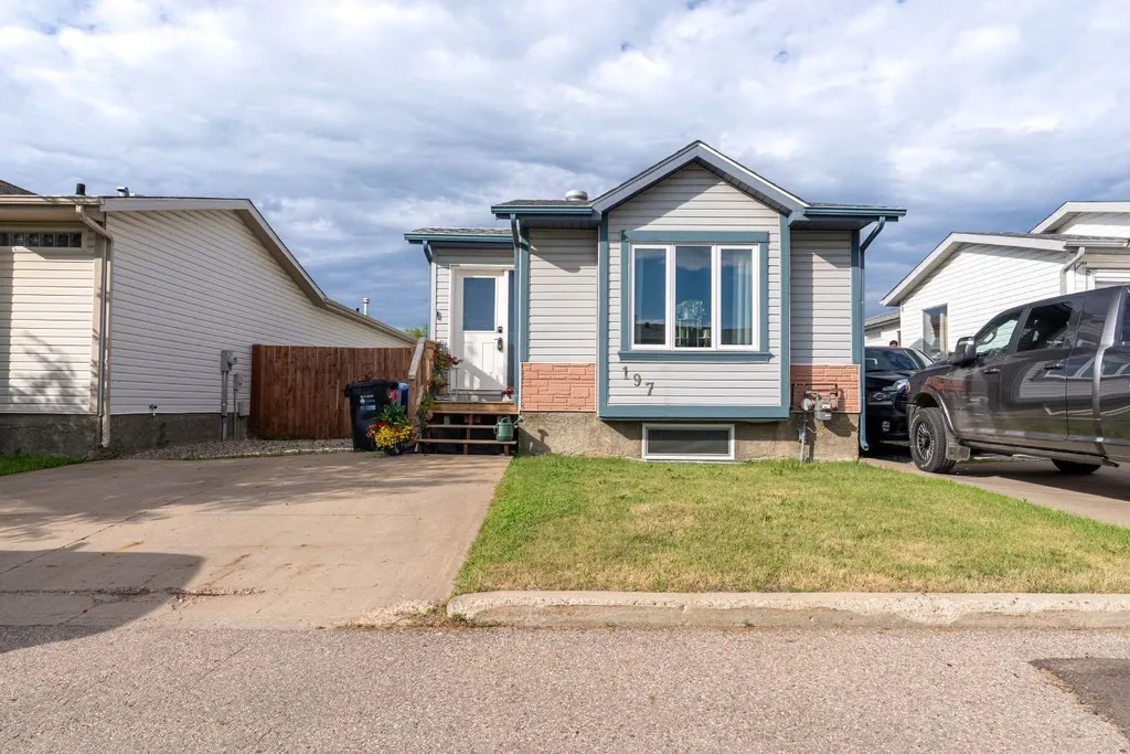 197 Black Bear Crescent Fort Mcmurray AB T9K2J5