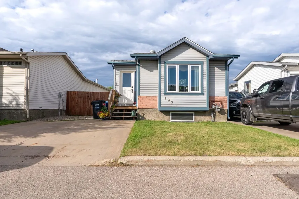 197 Black Bear Crescent Fort Mcmurray AB T9K2J5
