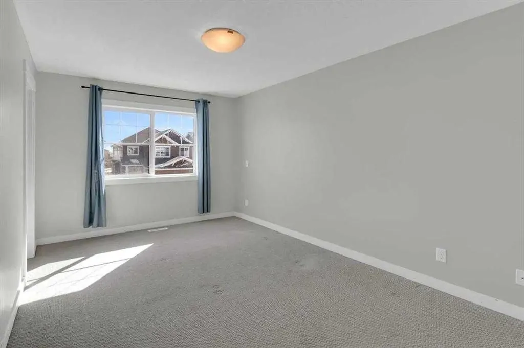 24 Royal Birch Park NW Calgary AB T3G 0B8