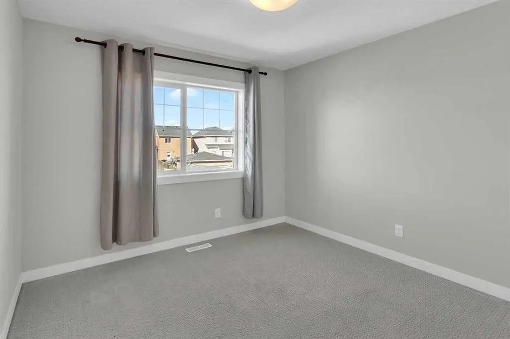 24 Royal Birch Park NW Calgary AB T3G 0B8