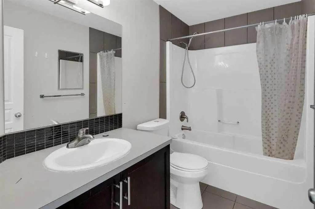 24 Royal Birch Park NW Calgary AB T3G 0B8
