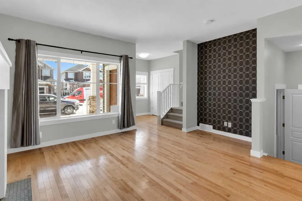 24 Royal Birch Park NW Calgary AB T3G 0B8