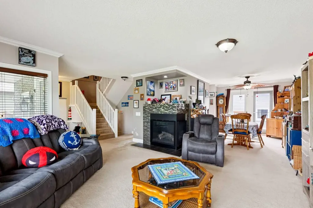 1826 Summerfield Boulevard SE Airdrie AB T4B 1V3