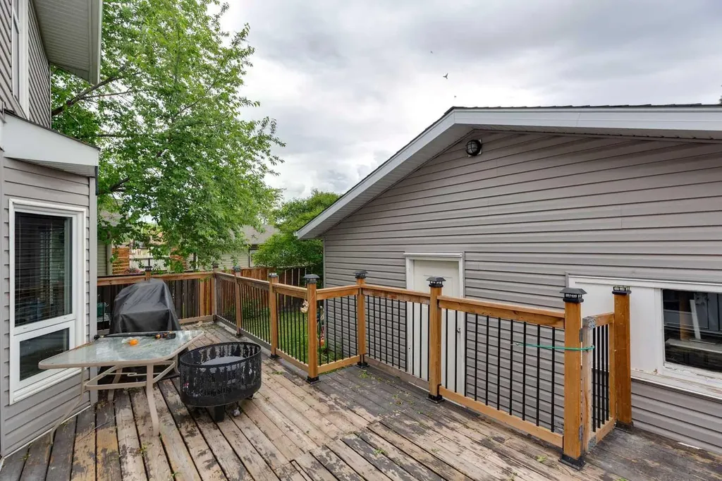 1826 Summerfield Boulevard SE Airdrie AB T4B 1V3