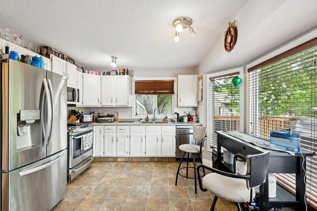1826 Summerfield Boulevard SE Airdrie AB T4B 1V3