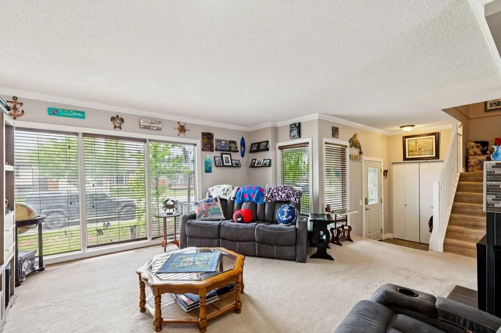 1826 Summerfield Boulevard SE Airdrie AB T4B 1V3