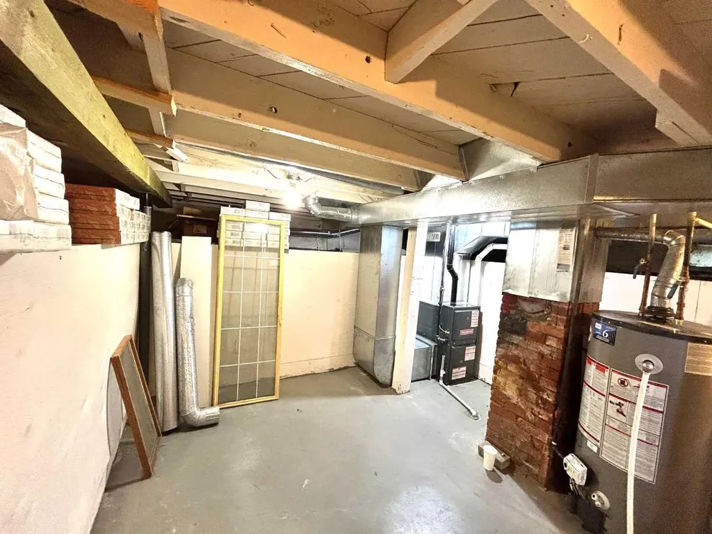 517 Iris Street Rosemary AB T0J 2W0