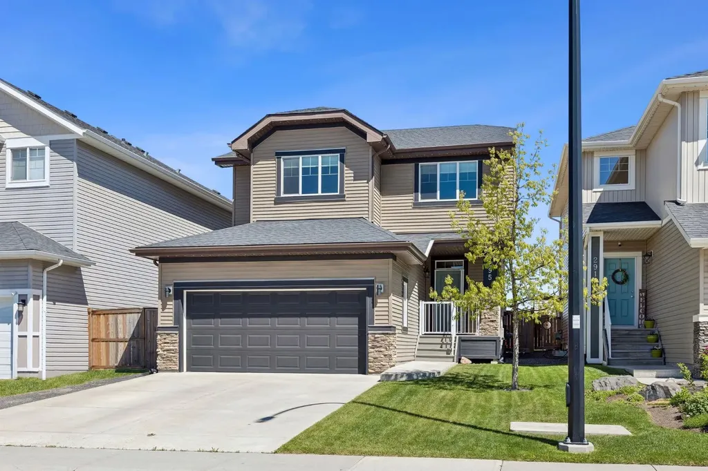 295 Willow Corner Cochrane AB T4C 0W1