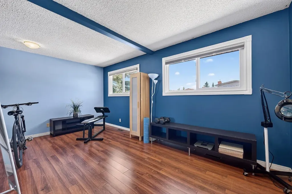 408 Rundleville Place NE Calgary AB T1Y2T4