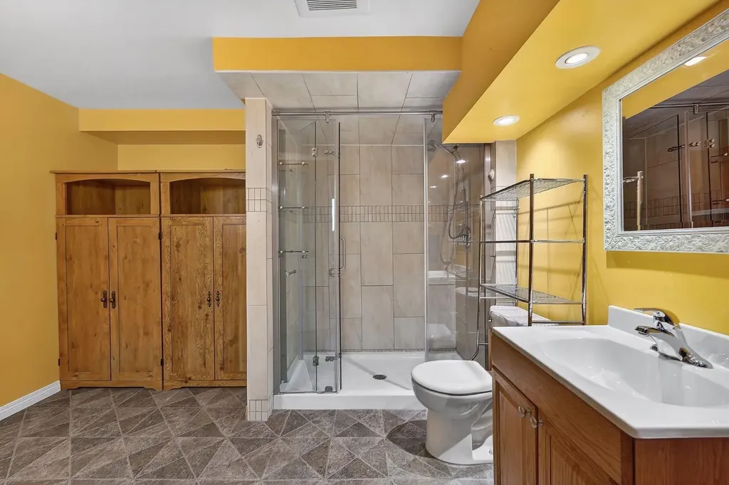 408 Rundleville Place NE Calgary AB T1Y2T4