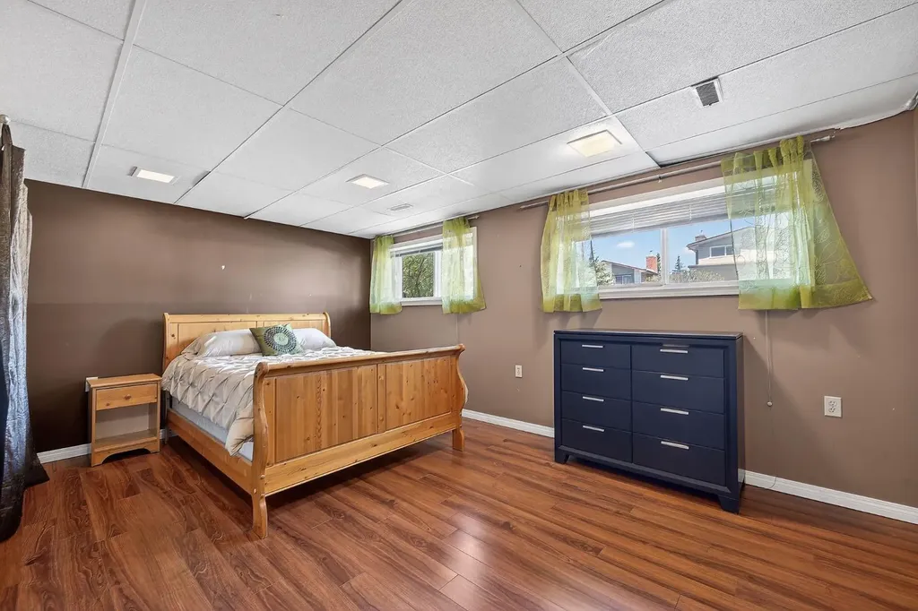 408 Rundleville Place NE Calgary AB T1Y2T4