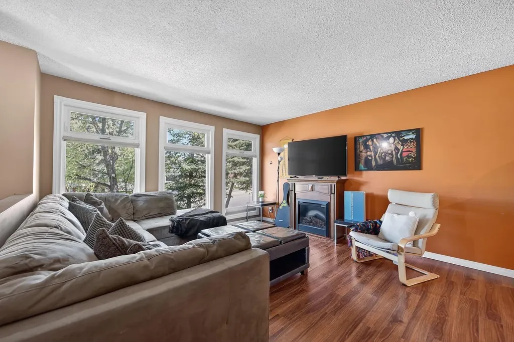 408 Rundleville Place NE Calgary AB T1Y2T4