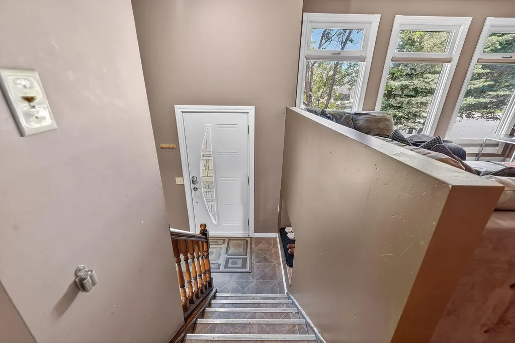 408 Rundleville Place NE Calgary AB T1Y2T4