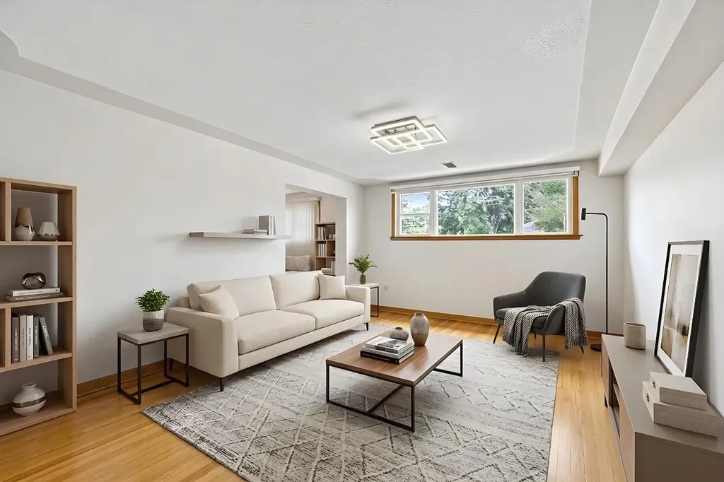 3723 2 Street NW Calgary AB T2K0Y5