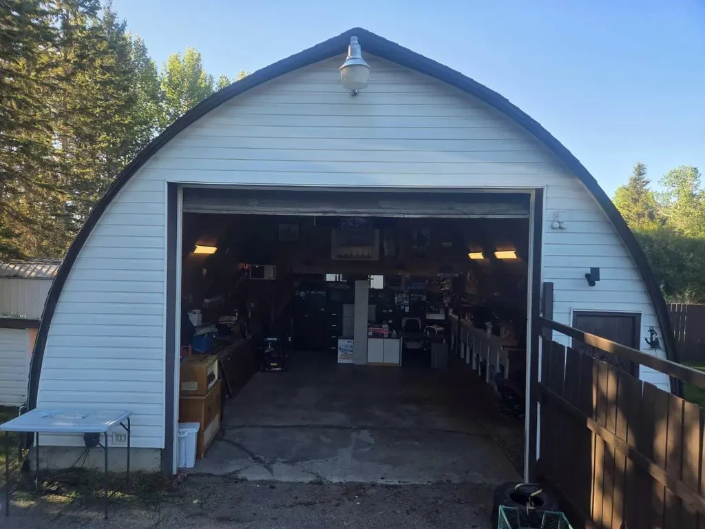 4354 Highway 27 Rural Mountain View County AB T0M 1X0