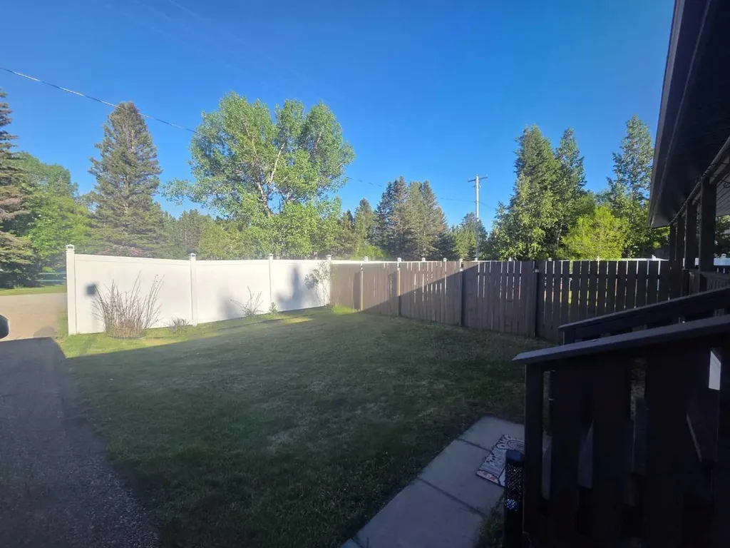 4354 Highway 27 Rural Mountain View County AB T0M 1X0