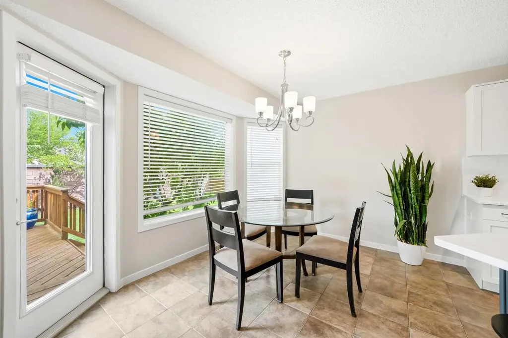 82 Springborough Point SW Calgary AB T3H 5M9