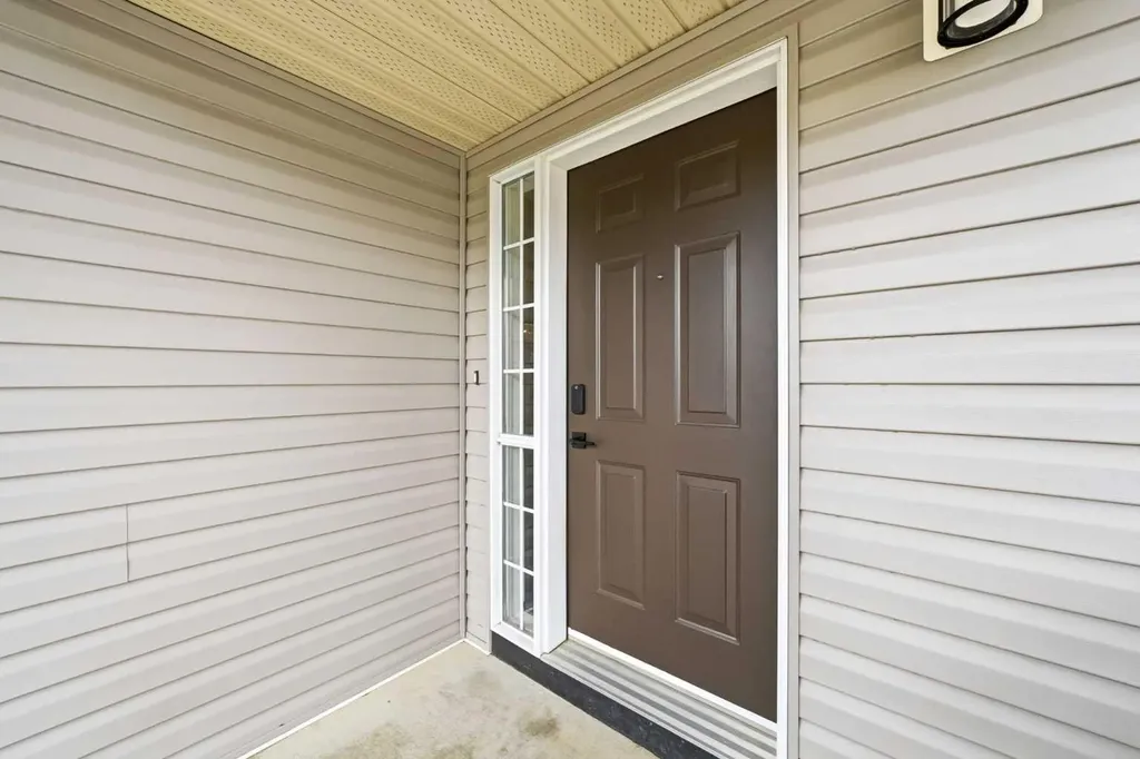82 Springborough Point SW Calgary AB T3H 5M9