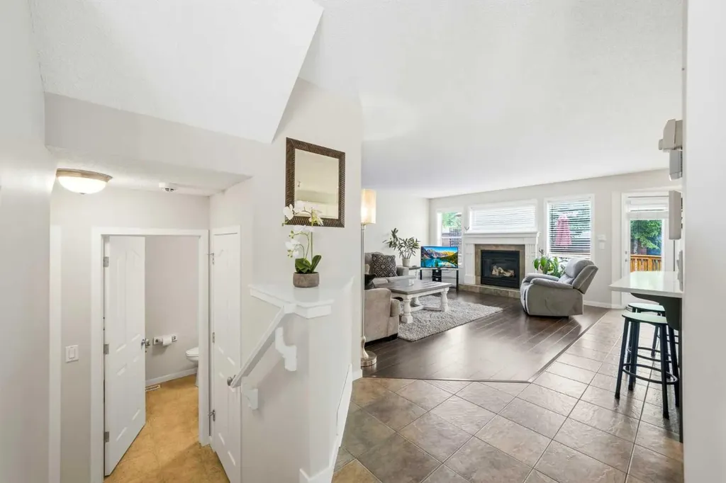 82 Springborough Point SW Calgary AB T3H 5M9